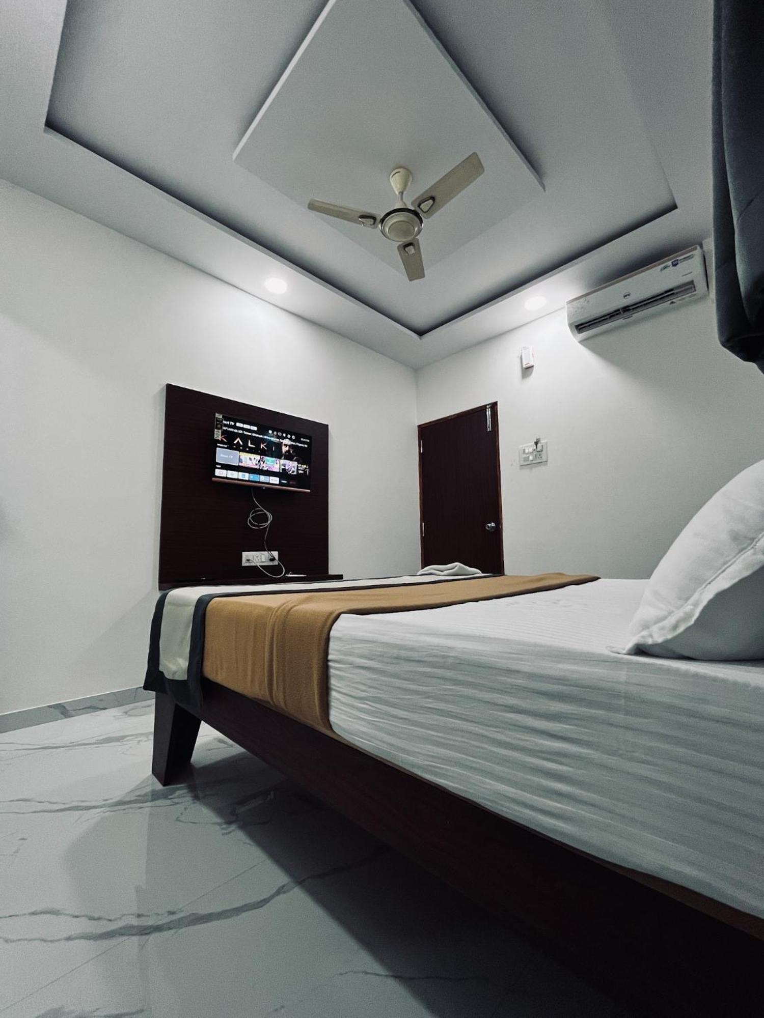 Fortuna Inn Manage By Sn Hospitality Navi Mumbai Dış mekan fotoğraf